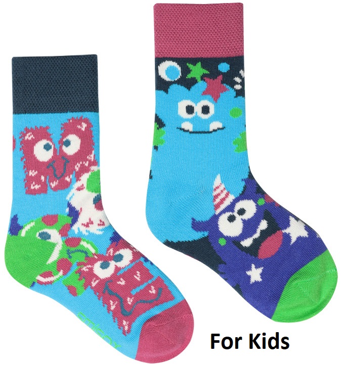 S-K8.3 SOCK2461-004 Socks Size 33-38 Monsters For Kids